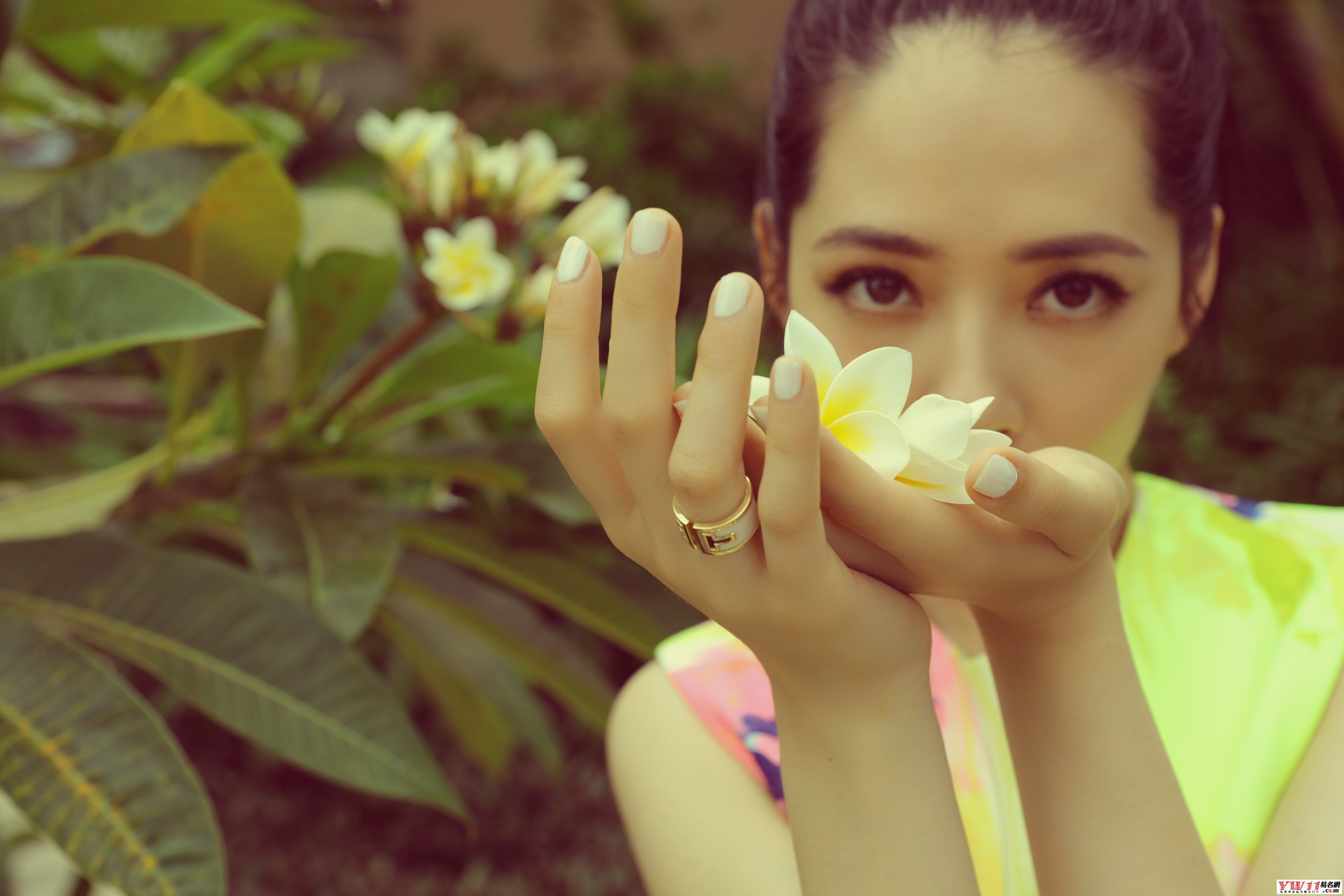 时尚好听姓郭的女孩名字及女明星名字推荐图文