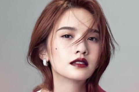 尖下巴的女人命运如何