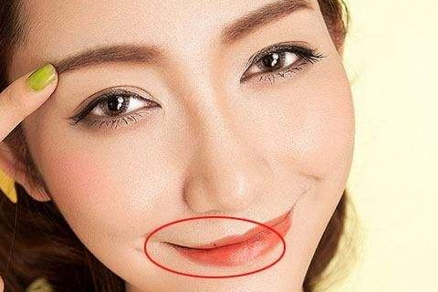 女人下嘴唇长痣好不好