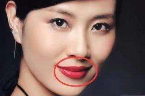 女人嘴巴小面相好不好