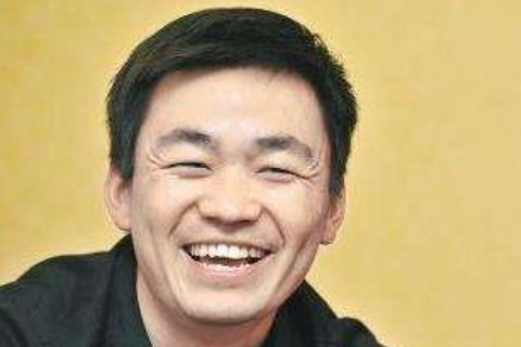 男人塌鼻梁面相分析一生运势