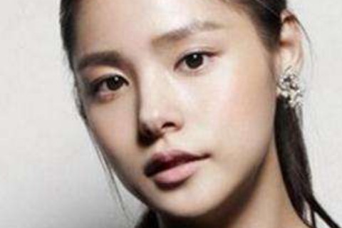 鼻子高挺的女人面相分析