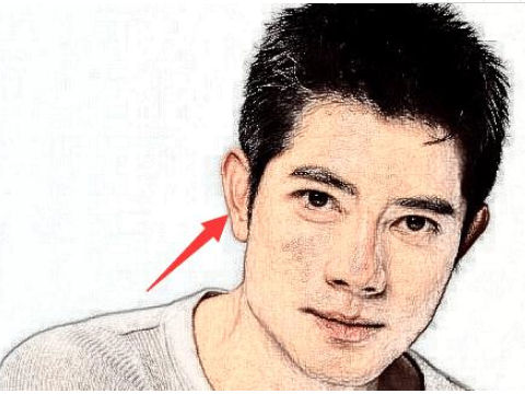 小耳朵的男人是个怎样的人