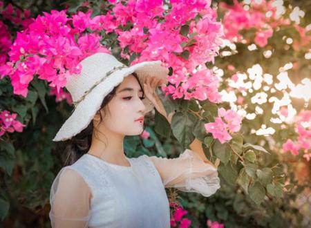 事业财运顺利女人手相 掌心凹陷如聚宝盆