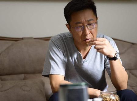 事业功成名就,但因事业成就不大手相