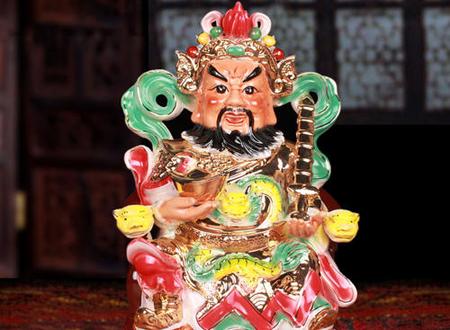 石英手表时针指向不准怎么调,石英男表双手相对