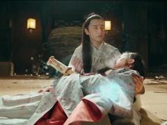 虎吞龙手相男
