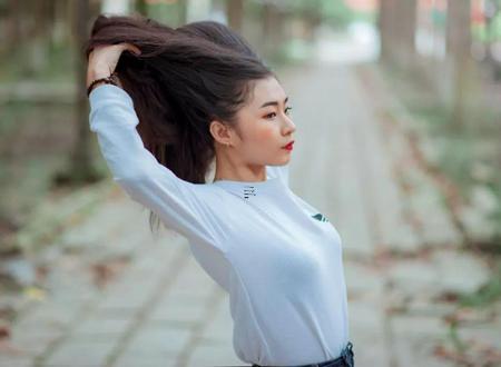 女人手背上有痣代表什么,女人手背上有痣代表什么意思图解