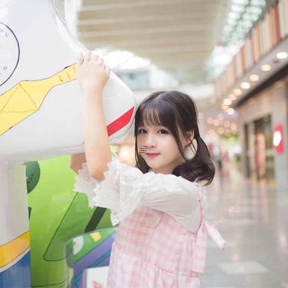 结婚第一年过年不回娘家可以吗,第一年结婚过年女方可以回家过年不