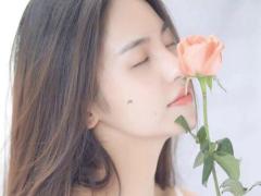 这些星座女最喜欢男友抱着她睡觉