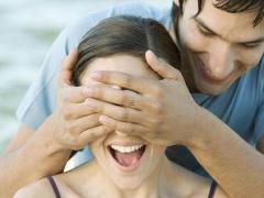 男人喜欢的女人面相特征,男人喜欢的女人面相特征有哪些